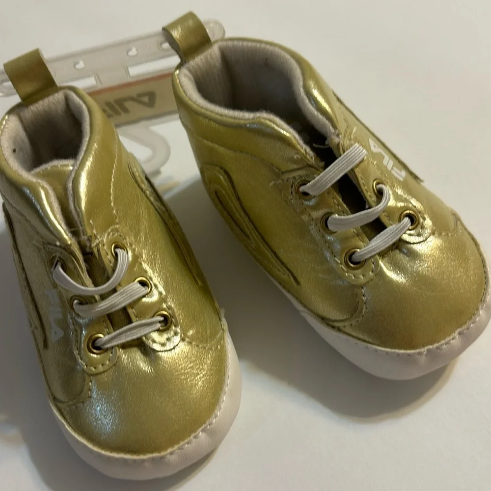 Fila Infant Sneakers High Tops 6-12 Months Gold